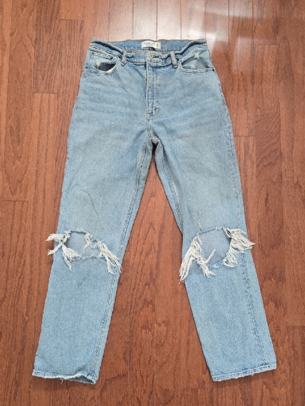 Abercrombie & Fitch 90's Straight Ultra High Rise Jeans